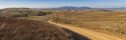 Country Road - Omeo - VIC (PBH4 00 14038)